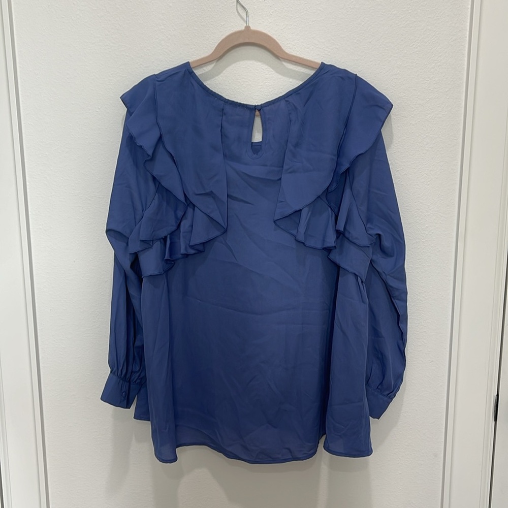 HOST PICK!🙋🏻‍♀️🎉Plus Size Ruffle Sleeve Blouse - Picture 10 of 10